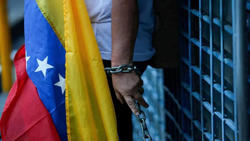 Novos caixotes do lixo só abrem com chave eletrónica