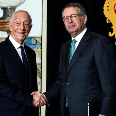 Transição entre Marcelo e Seguro começa com reunião de 3 horas e meia
