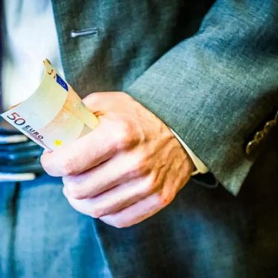 Portugal entre os piores da Europa Ocidental em matéria de corrupção