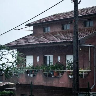 Jovem ligada a prostituição desde os 15 anos em operação policial com polícias baleados