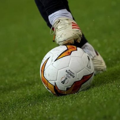 Último dia do mercado de transferências com atualizações ao minuto