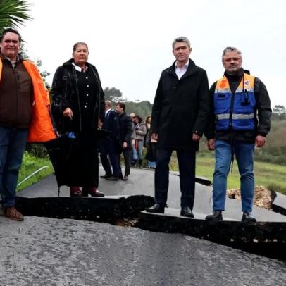 Rosalía enfrenta queixa por fumar durante entrevista