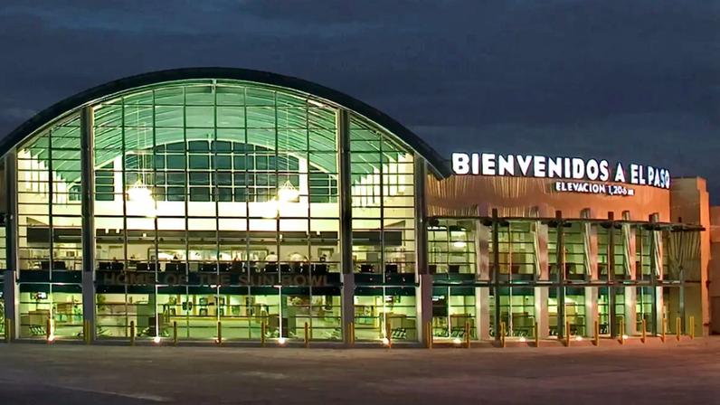 A autoridade aviação federal dos EUA encerrou esta quarta-feira o espaço aéreo em El Paso por dez dias, mas reverteu decisão Foto: Aeroporto de El Paso