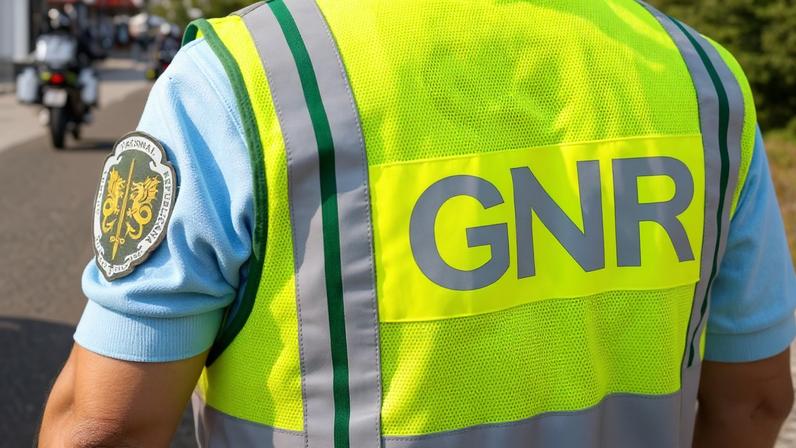 Homem detido em Ponte de Sor por suspeita de passagem de nota falsa