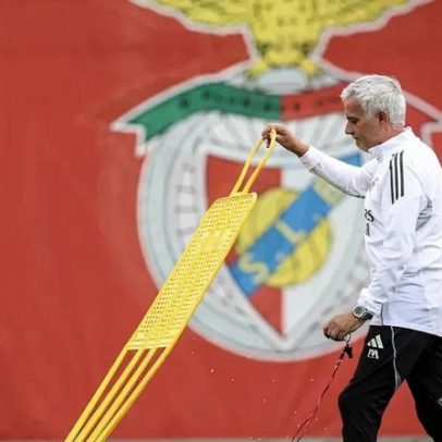 Benfica define onze provável para o jogo com o Santa Clara