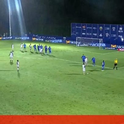 Cássio pede saída ao balneário durante jogo e deixa a equipa à espera
