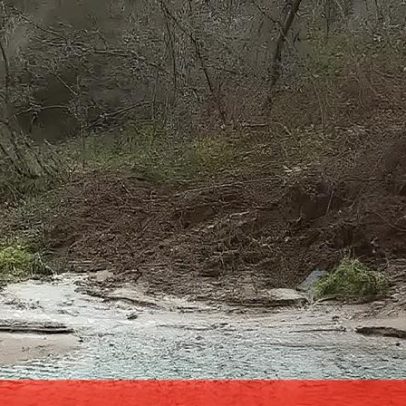 Estrada cortada por derrocada em Guimarães