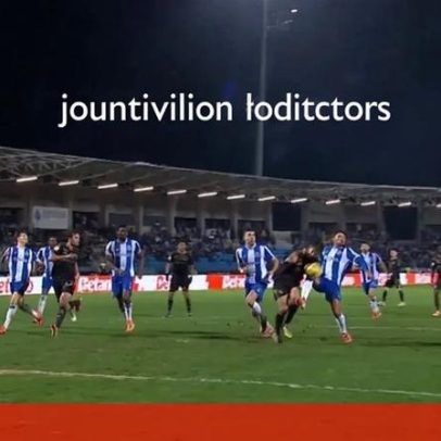 Thiago Silva faz autogolo com o joelho em Casa Pia-FC Porto