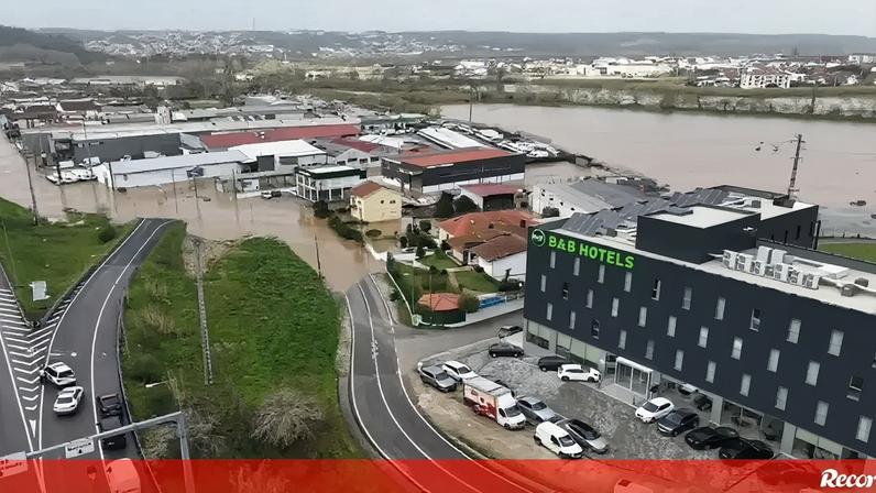Imagens aéreas mostram Leiria 'debaixo de água'