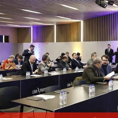 Três clubes apresentam ação no TAD contra a Liga