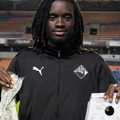 Académica vence V. Guimarães B; homem do jogo recebe bacalhau