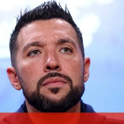 Acompanhe em direto a conferência de Francesco Farioli