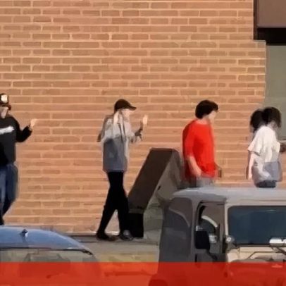 Estudantes deixam escola no Canadá após tiroteio, vídeo mostra