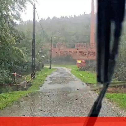 Condutor vê parte da estrada desaparecer à sua frente