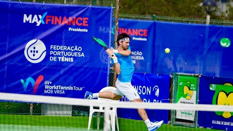 Gastão Elias