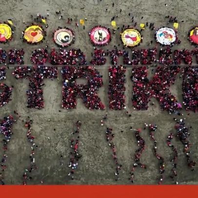 Milhares de professores em greve na praia de São Francisco, filmado por drone