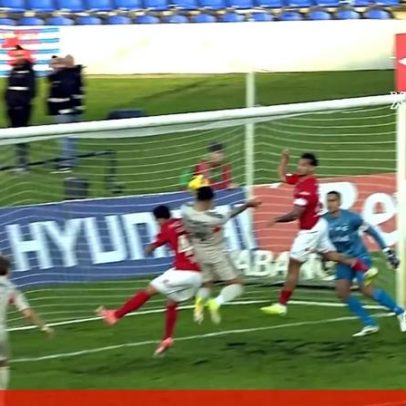 Pavlidis torna-se sétimo benfiquista com 20 golos na Liga este século