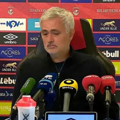 Mourinho apela ao Governo Regional dos Açores e aos penálteis por marcar