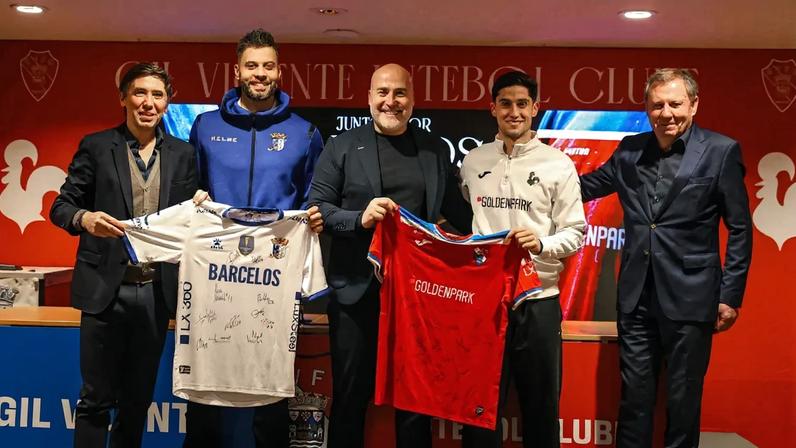 Comitivas do Gil Vicente e do Óquei de Barcelos reforçaram união em convívio