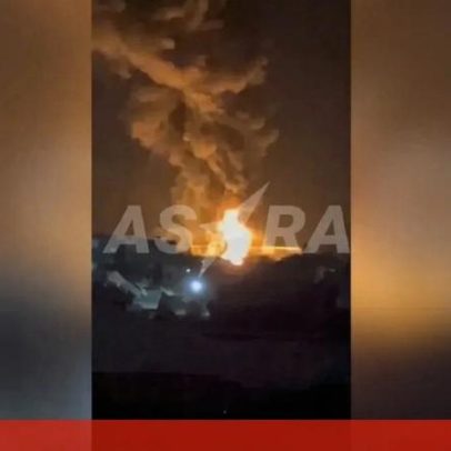 Refinaria de petróleo russa em chamas após ataque na Ucrânia