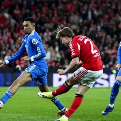 Alexander-Arnold homenageia Diogo Jota no Benfica-Real Madrid
