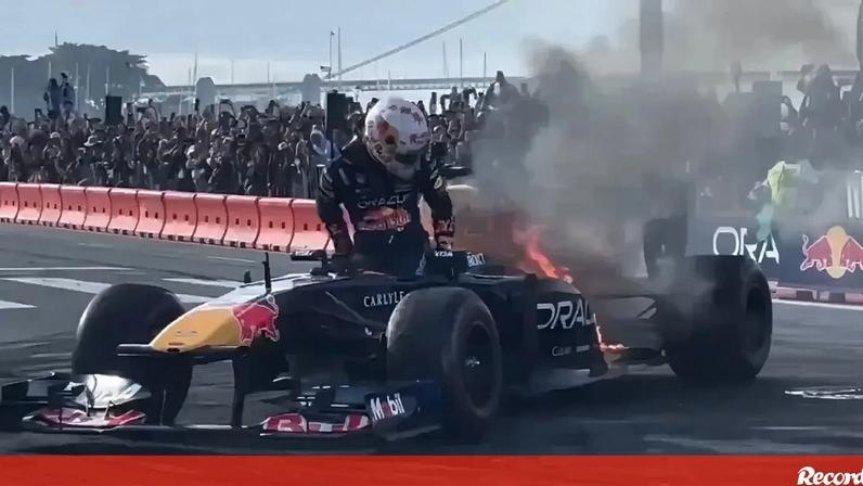 Yuki Tsunoda não ganhou para o susto durante um evento de demonstração da Red Bull, em São Francisco. O carro do piloto reserva da equipa de Fórmula 1 incendiou-se enquanto este fazia algumas manobras de exibição. Apesar do sobressalto, Tsunoda saiu em ileso e em segurança da viatura e sem precisar de assistência. [Créditos: Instagram @javier89martinez]