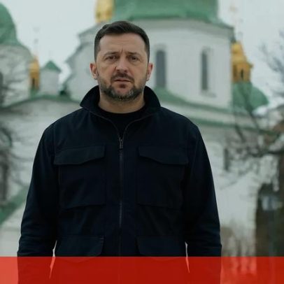Zelensky assinala quatro anos de guerra e elogia a resistência ucraniana
