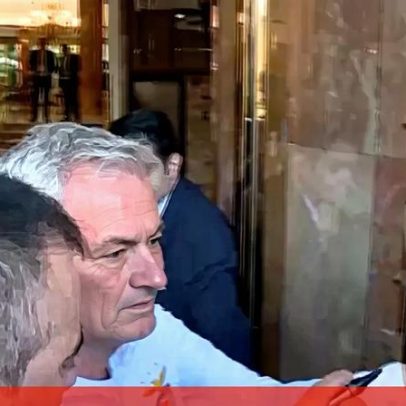 Mourinho sai de hotel em Madrid e, no regresso, precisa de segurança