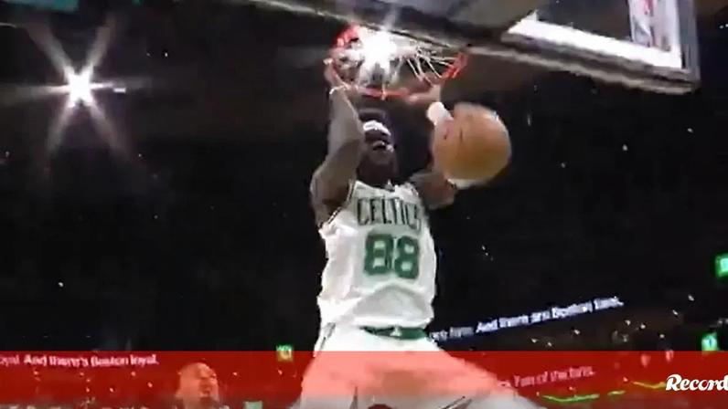 Neemias Queta marca oito pontos na vitória folgada dos Celtics sobre os Nets