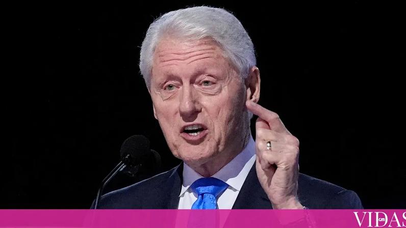 Bill Clinton discursa num evento