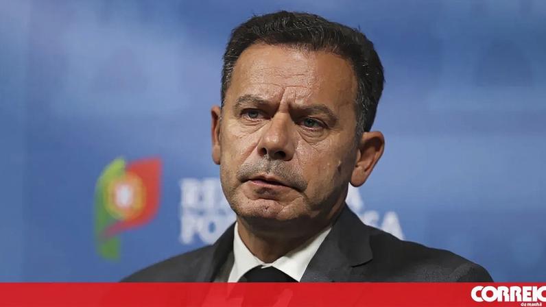 Luís Montenegro falou após o Conselho de Ministros extraordinário em Viseu