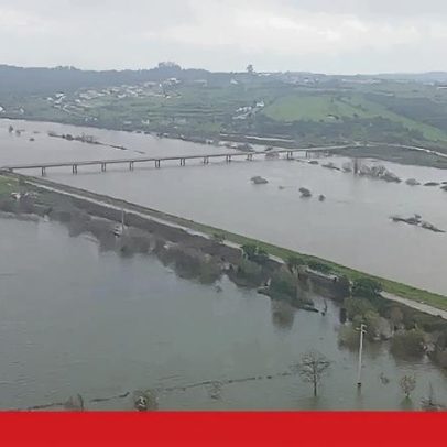 Força Aérea revela imagens de cheias