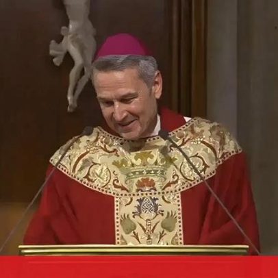 Arcebispo de Nova Iorque cita canções da Big Apple na missa inaugural