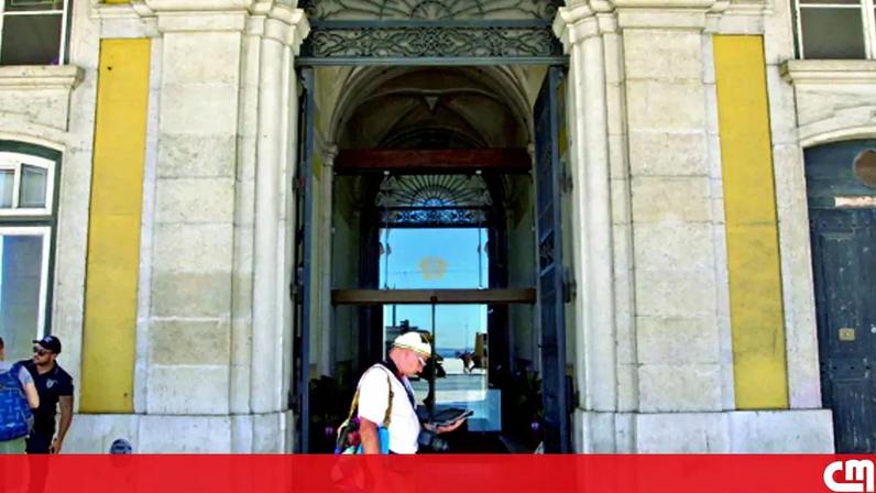 Professor absolvido de abusos contra duas alunas menores no Porto