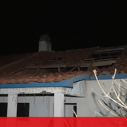 Família evacua habitação após casa ser destruída pelo tempo na Marinha Grande