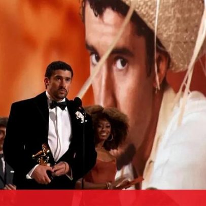 Bad Bunny critica o ICE na cerimónia dos Grammys