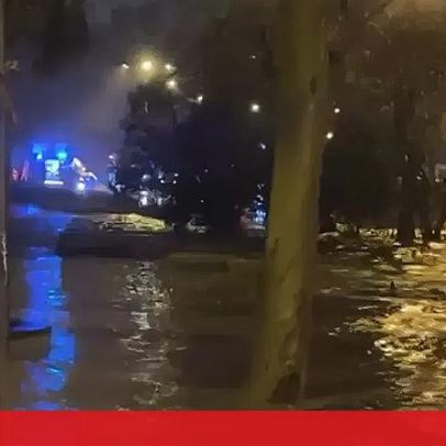 Ribeira da Laje galga margens e provoca inundações em Oeiras