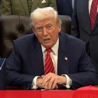 Trump reage a documentos de Epstein e afasta ligações ao caso