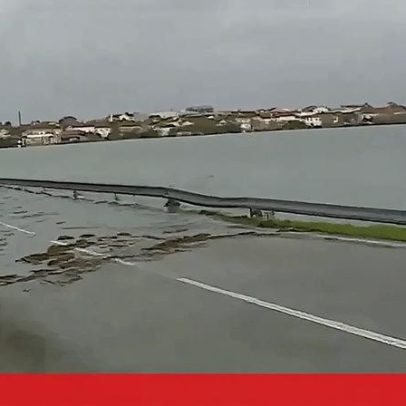 Fuzileiros ajudam civis de Ereira a chegar à escola e ao trabalho
