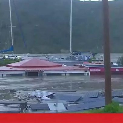 Restaurante fica parcialmente submerso em Alcoutim com subida do Guadiana