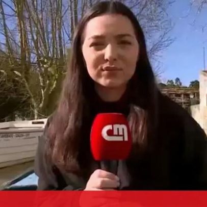 Equipa da CMTV acompanha moradores em barco pelas ruas alagadas de Constância