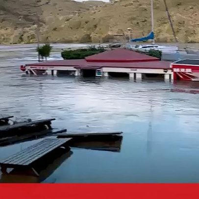 Aldeias do Algarve alagadas e isoladas devido ao mau tempo