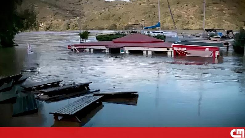 Várias aldeias ficaram alagadas e isoladas no Algarve devido ao mau tempo