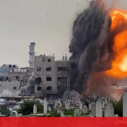 Exército israelita atinge edifício em Gaza, momento registrado