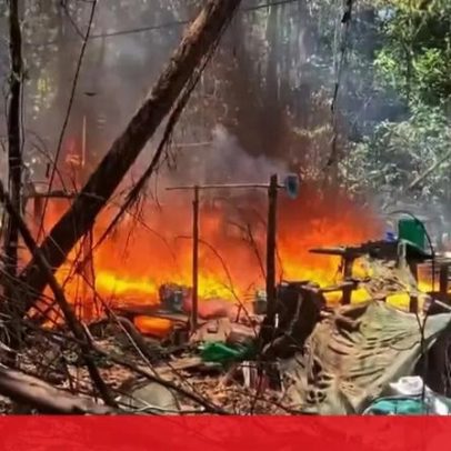 Polícia Boliviana destrói instalações de processamento de cocaína