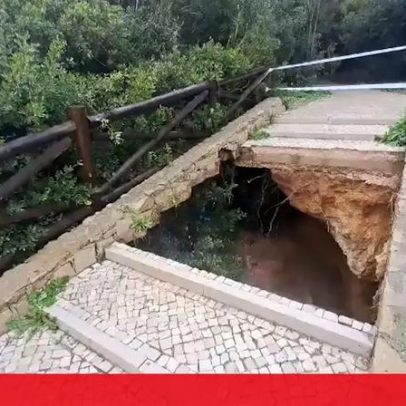 Imagens revelam profundidade do buraco que engoliu homem no Algarve