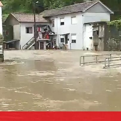 Transbordo do rio Febros provoca cheias em Avintes, Vila Nova de Gaia