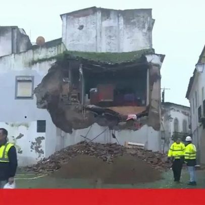 Morador de casa demolida em Beja despede-se do lar onde viveu 32 anos