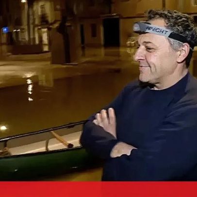 Cheias obrigam morador de Santarém a usar canoa como meio de transporte