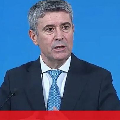 Carneiro acusa Governo de alinhar com o Chega em vez do PS